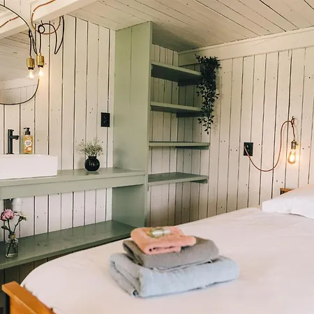 Bij Tante Hanneke- Tatil Evi Maasbommel